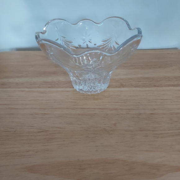 Festive Bo - Picture 3 of 3